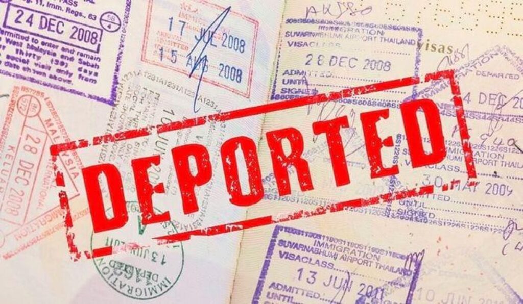 Паспортні штампи з позначкою депортації