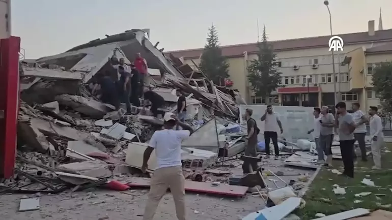 У Туреччині стався землетрус. ФОТО