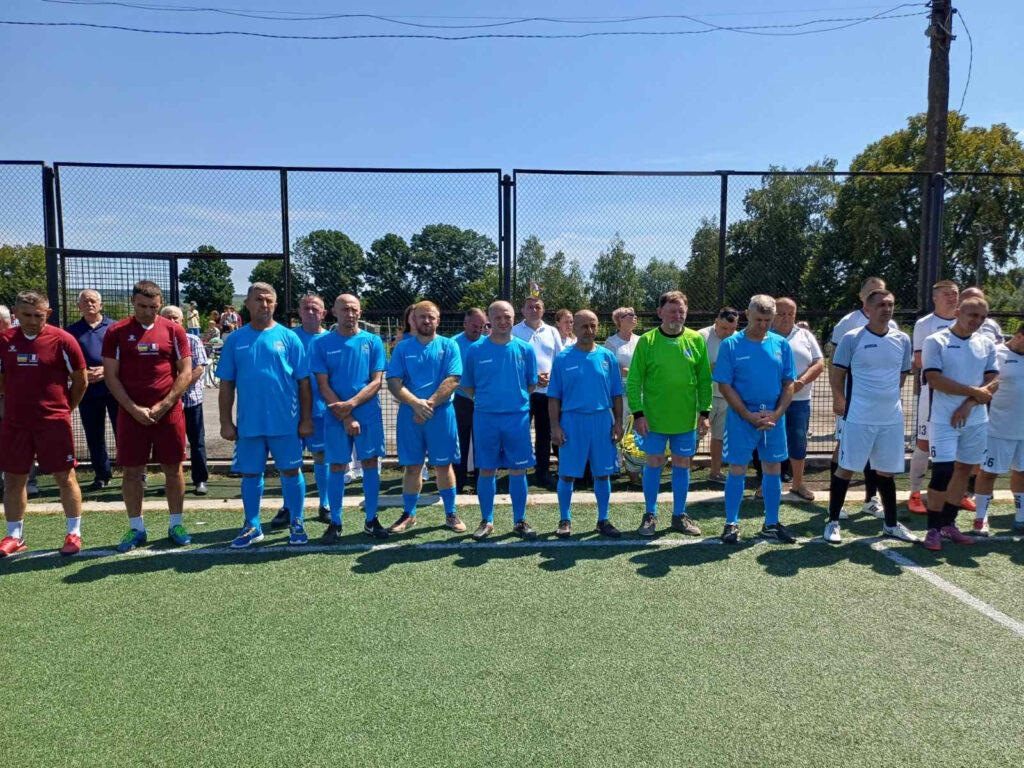 На Прикарпатті провели футбольний турнір пам’яті воїна Романа Круховського. ФОТО