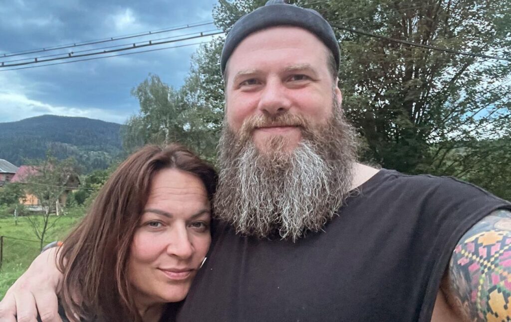 Відоме акторське подружжя готується вдруге стати батьками