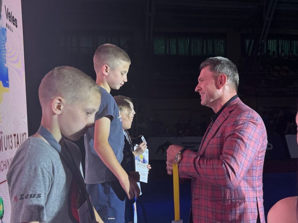 Чмихов Олександр Вікторович