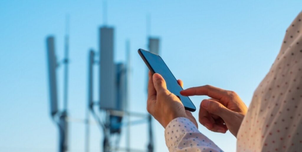 У Генштабі розглядають можливість відключення мобільної мережі під час тривог