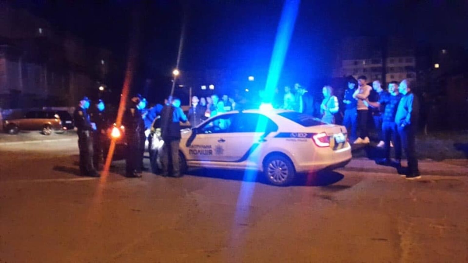 На Франківщині група невідомих напала на районний ТЦК: кілька мобілізованих осіб утекли