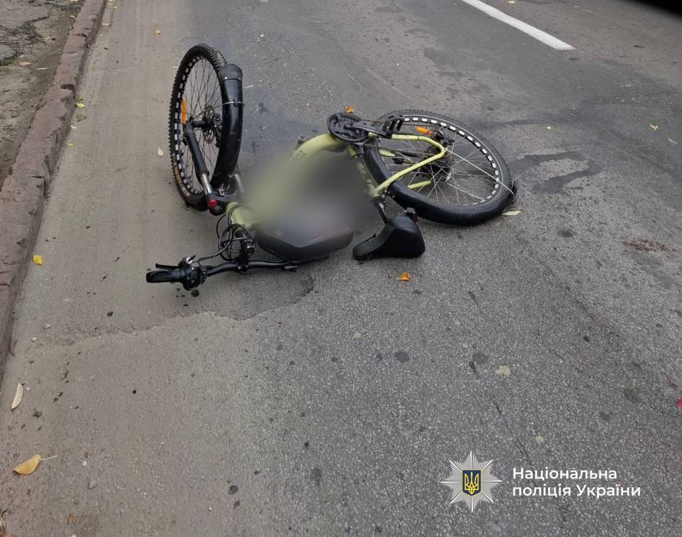 В Івано-Франківську внаслідок наїзду автомобіля травмована велосипедистка