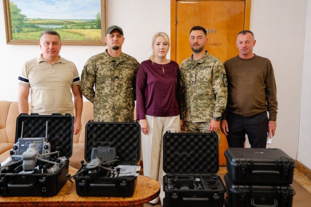 На Прикарпатті зібрали 5,6 мільйонів гривень під час благодійного аукціону. ФОТО