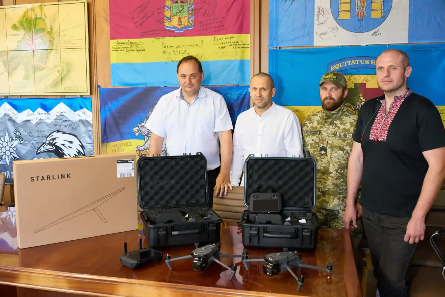 Івано-Франківськ передав військовим дрони та старлінк