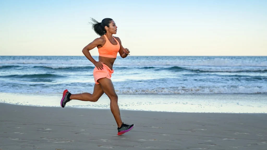 Бег и тело: как выбрать одежду по типу фигуры, чтобы не натирало и сидело идеально