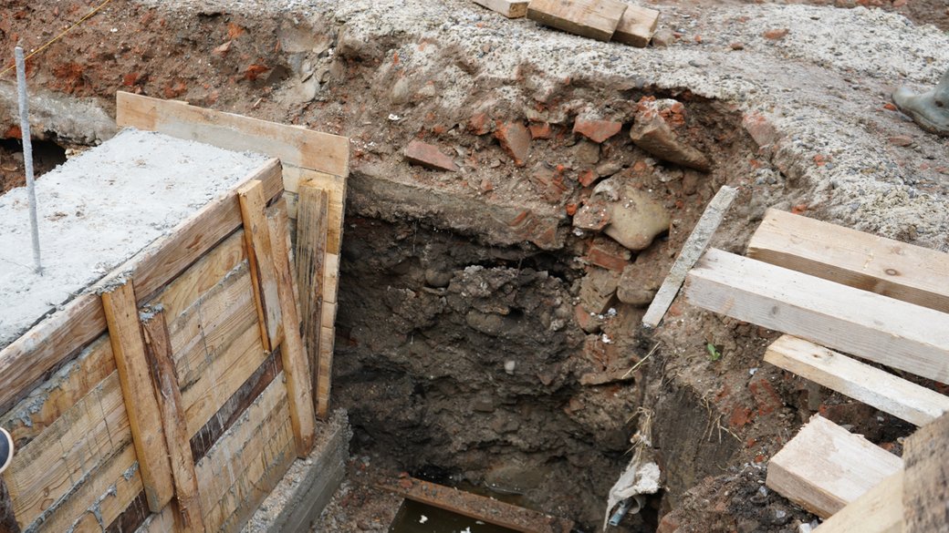 У Коломиї під землею знайшли залишки будівель ХІХ століття