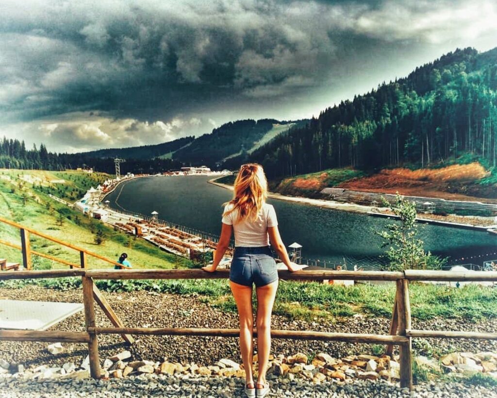 Сьогодні на Івано-Франківщині прогнозують до 20° тепла