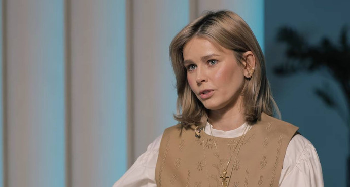 Популярна українська актриса Катерина Кузнецова показала свій відпочинок в Іспанії