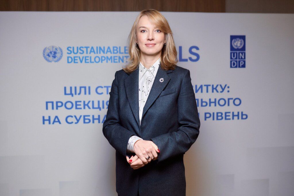 Пакунок школяра, вчительська доплата та віртуальна валюта: що очікує українські школи в новому навчальному році