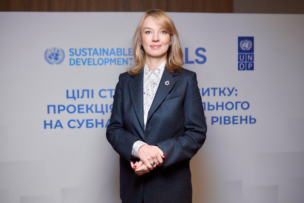 Пакунок школяра, вчительська доплата та віртуальна валюта: що очікує українські школи в новому навчальному році