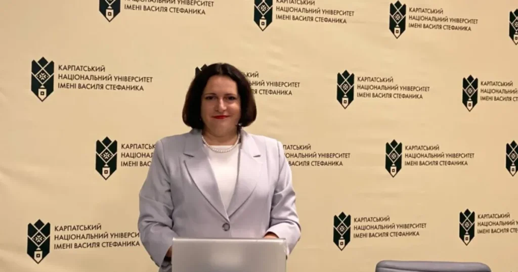 Жінка у Карпатському національному університеті