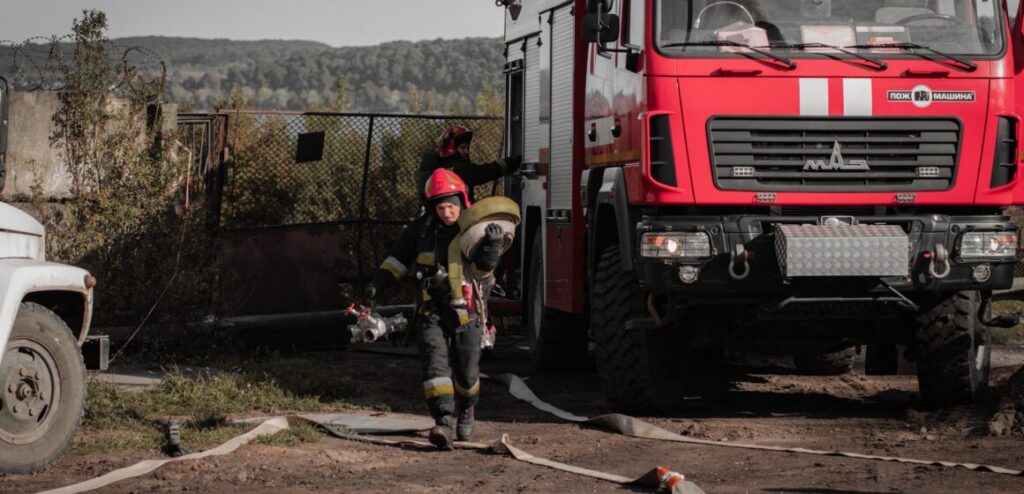 На Бурштинській ТЕС пройшли масштабні протипожежні тренування