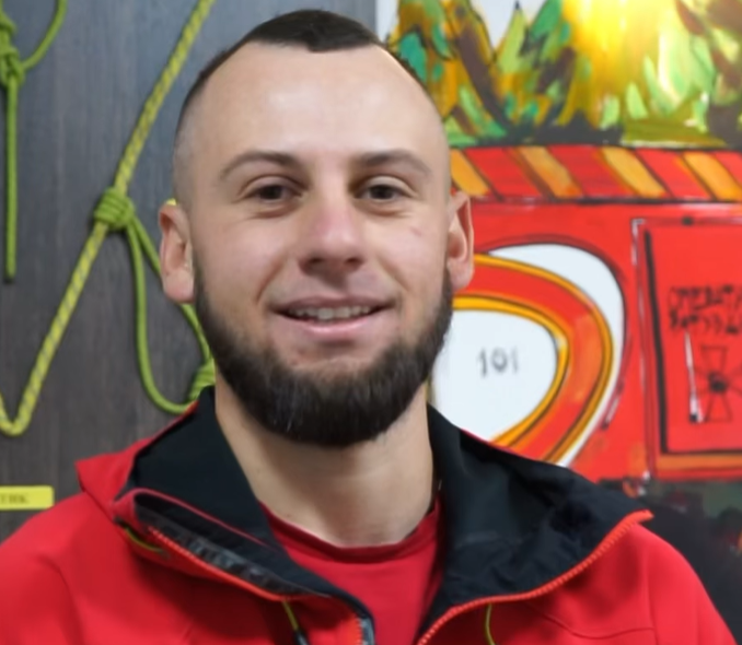 “Бути рятувальником – це покликання”: як прикарпатський гірський рятувальник Леон Гавич допомагає людям у горах