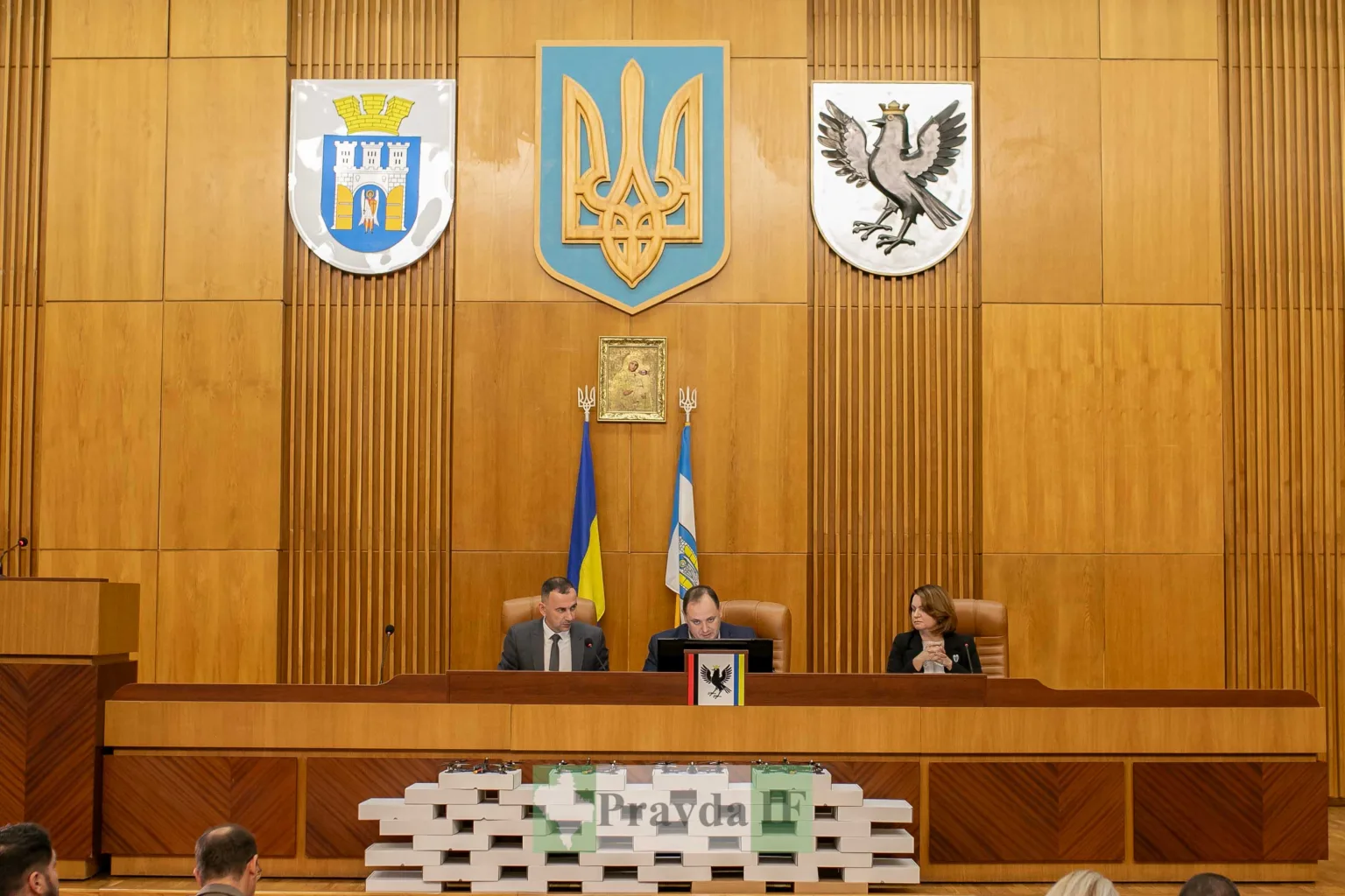 Засідання у міській раді Івано-Франківська