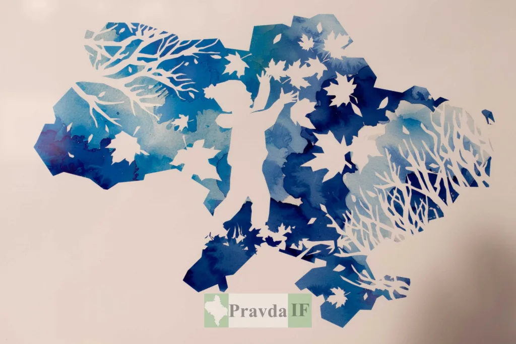 Силует дитини на фоні карти України