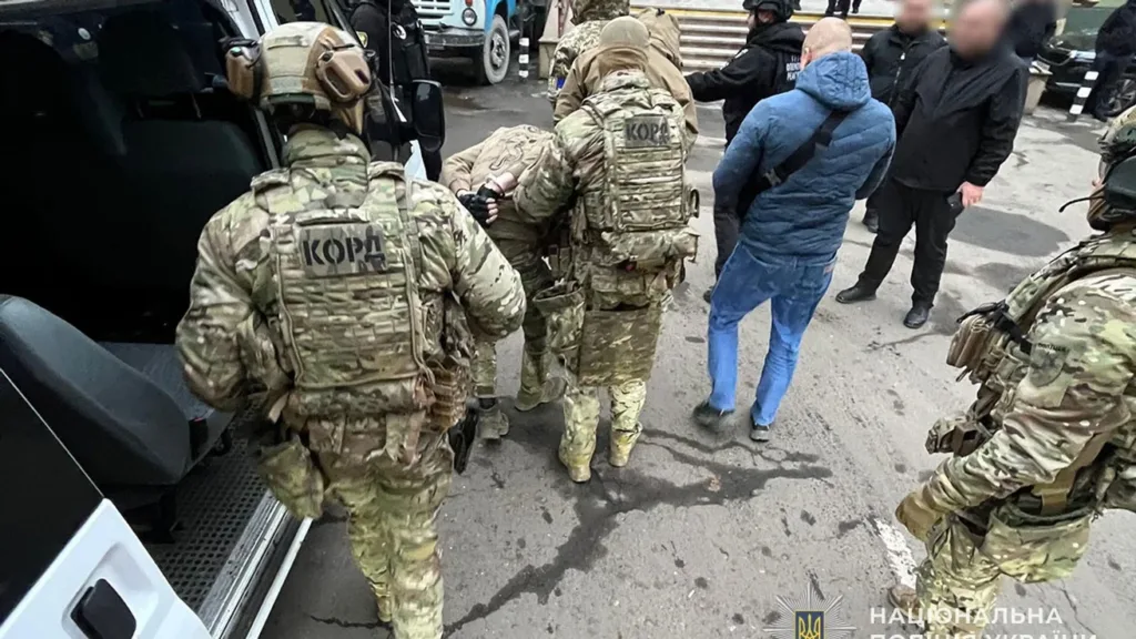 Операція поліції зі затримання підозрюваного в місті