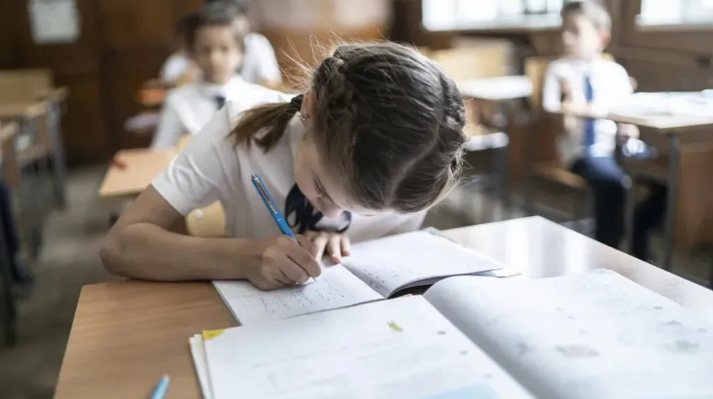 Троє школярок з Франківської громади отримуватимуть державну стипендію імені Тараса Шевченка