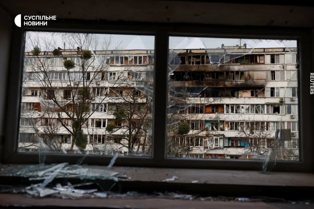 Зруйнований житловий будинок через вибухове ушкодження