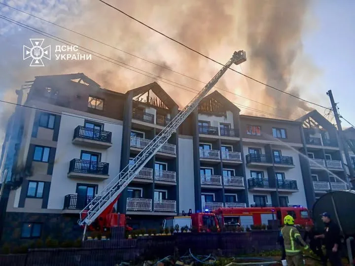 Пожежа в будинку, робота рятувальників ДСНС України