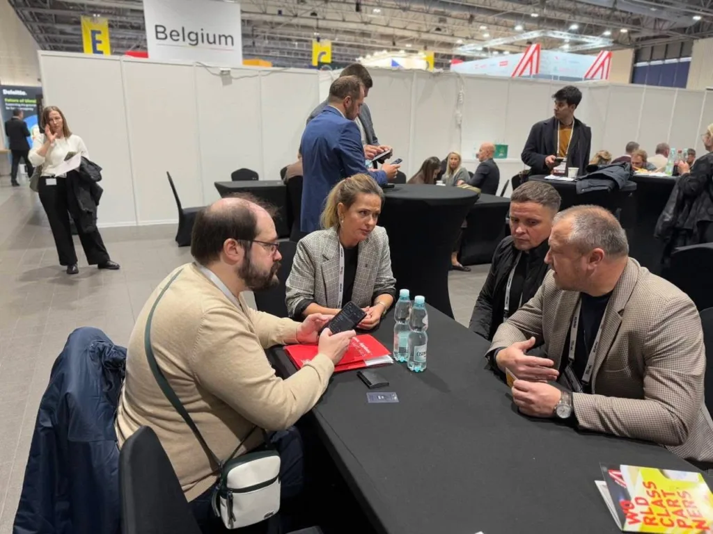 Бізнес-зустріч на виставці у Бельгії