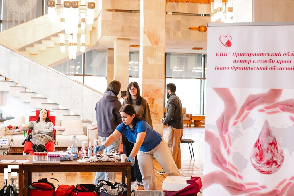 Донорська акція в Івано-Франківську, здача крові