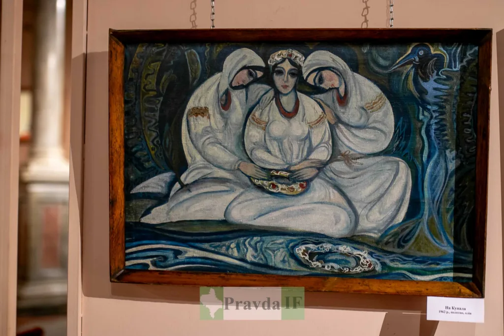 Живопис трьох жінок у білих строях