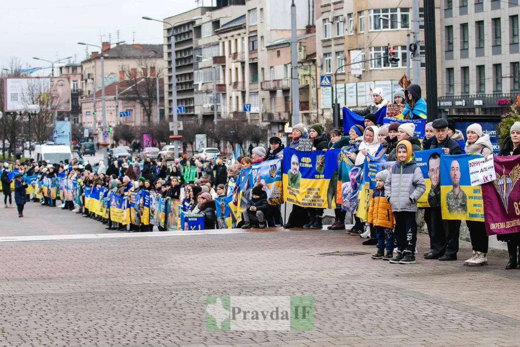 Мітинг на підтримку українських військовополонених у місті