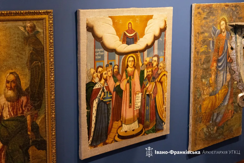 Стародавні ікони у музеї Івано-Франківська
