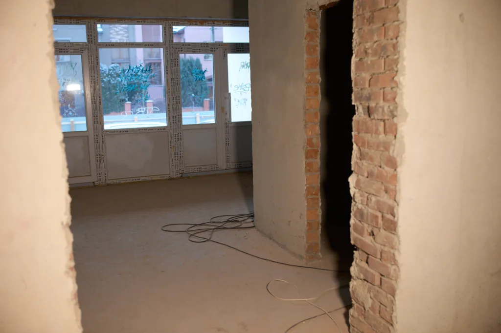 Ремонт квартири з оголеними цегляними стінами