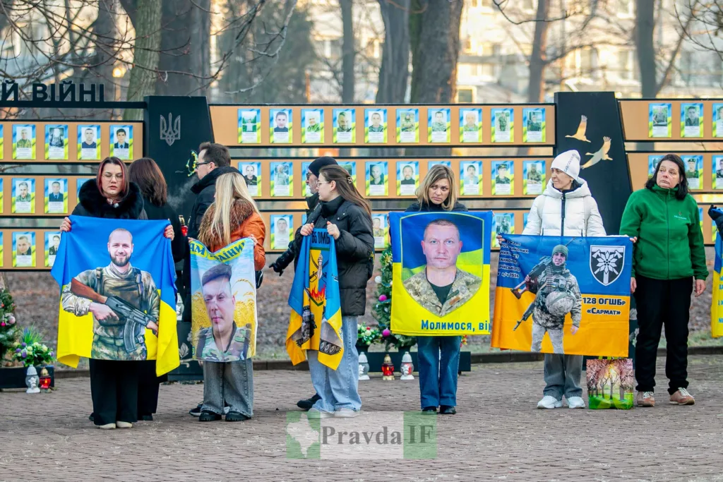 Вшанування пам’яті загиблих українських військових у парку