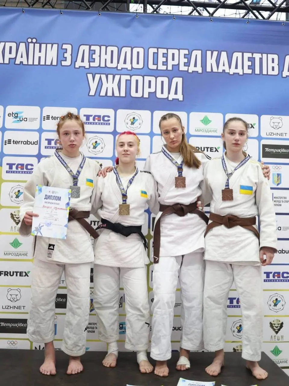 Юні дзюдоїстки з медалями на чемпіонаті України