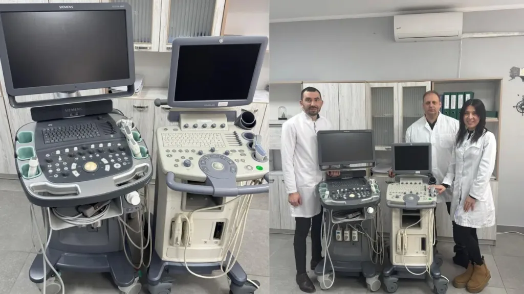 Медичні працівники поруч із апаратами УЗД у клініці