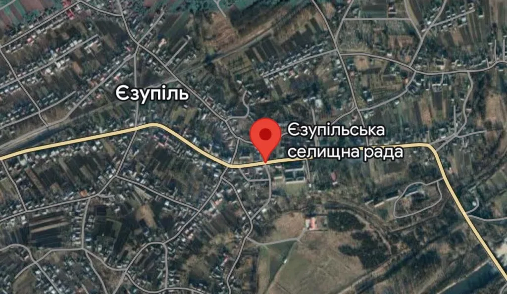 Карта селища Єзупіль на супутниковому знімку
