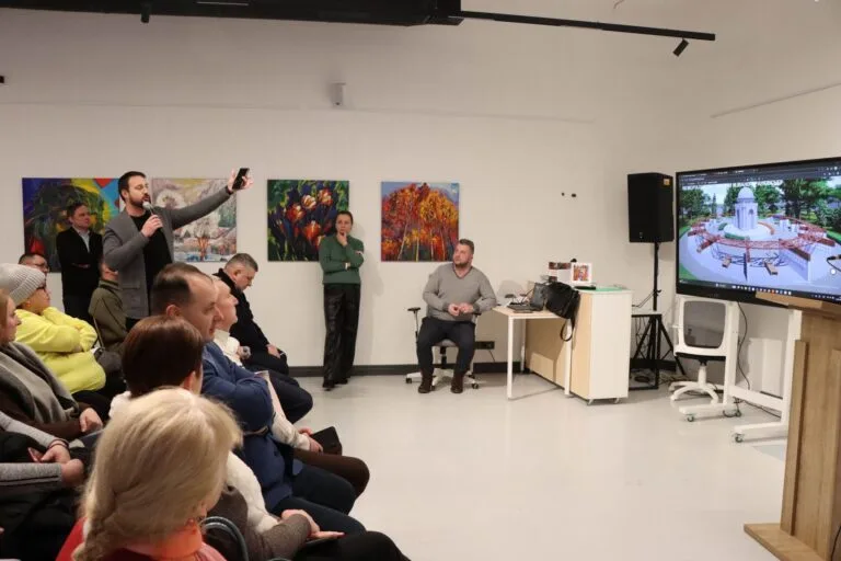 Презентація архітектурного проєкту перед аудиторією