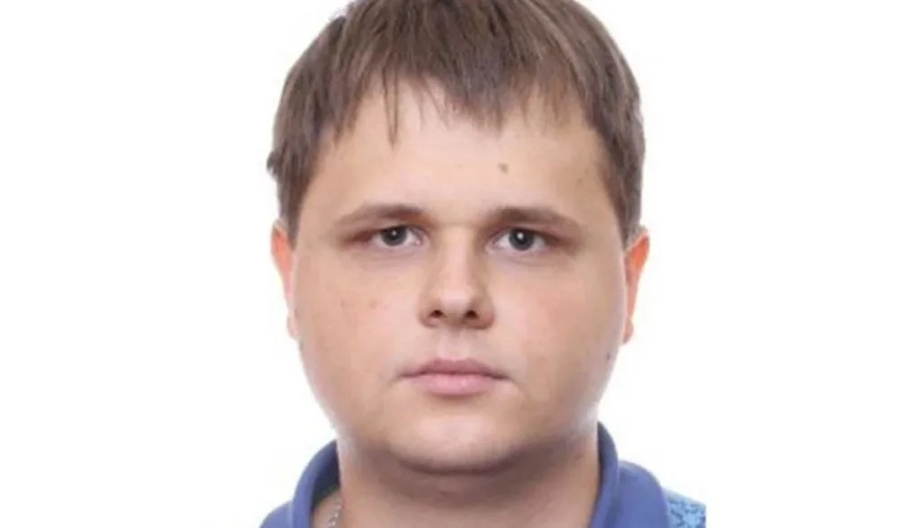 Портрет чоловіка на білому тлі