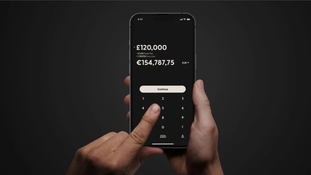 Мобільний додаток для обміну валют на смартфоні