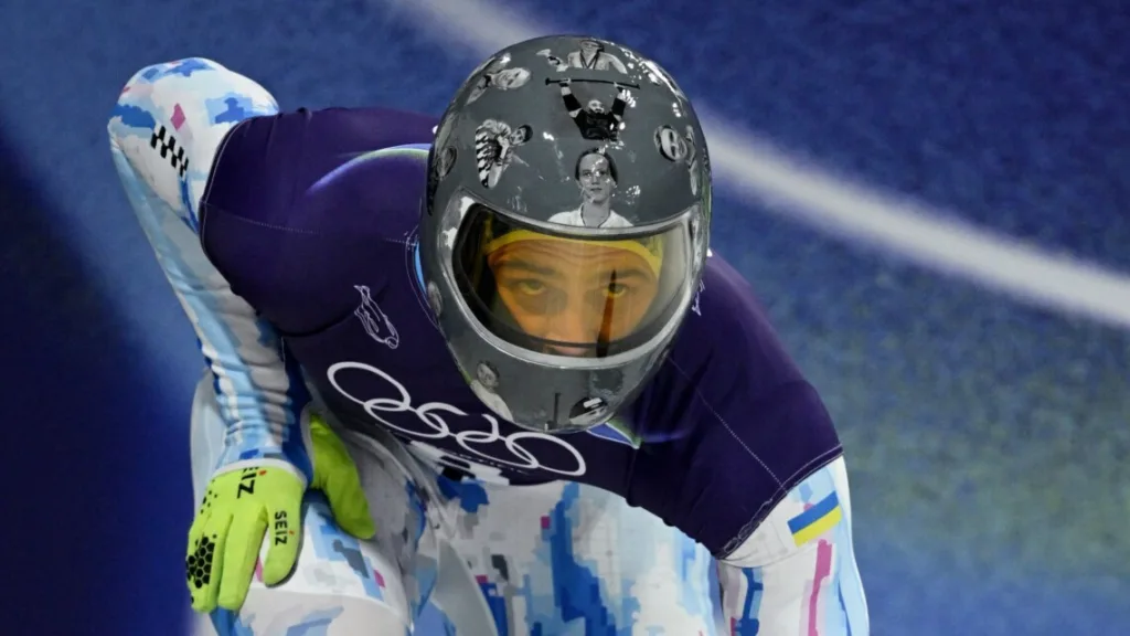 Український спортсмен на змаганнях зі скелетону