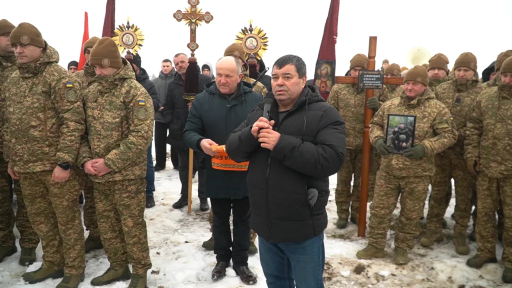 Вшанування пам’яті військового на зимовій церемонії