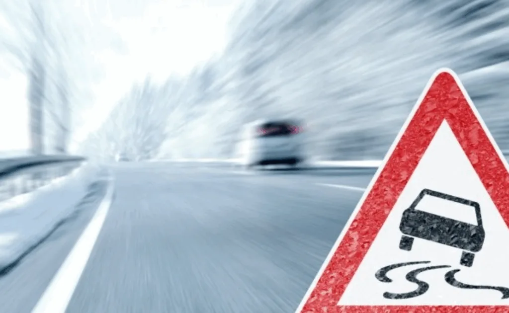 Ожеледиця на дорозі, попереджувальний знак