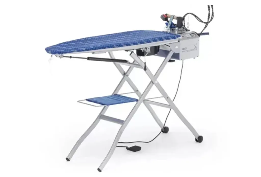 Професійна прасувальна дошка з паровою системою
