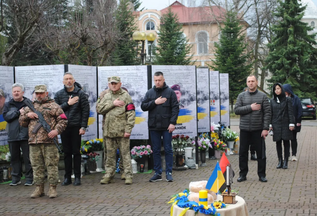 Вшанування памʼяті загиблих українських воїнів