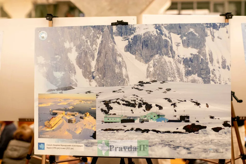 Українська антарктична станція Академік Вернадський взимку