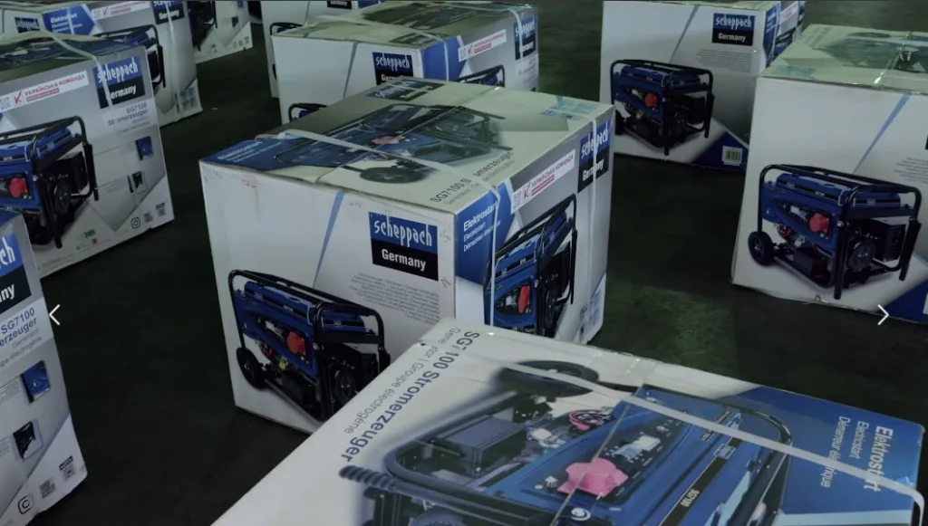 Упаковані електрогенератори Scheppach на складі
