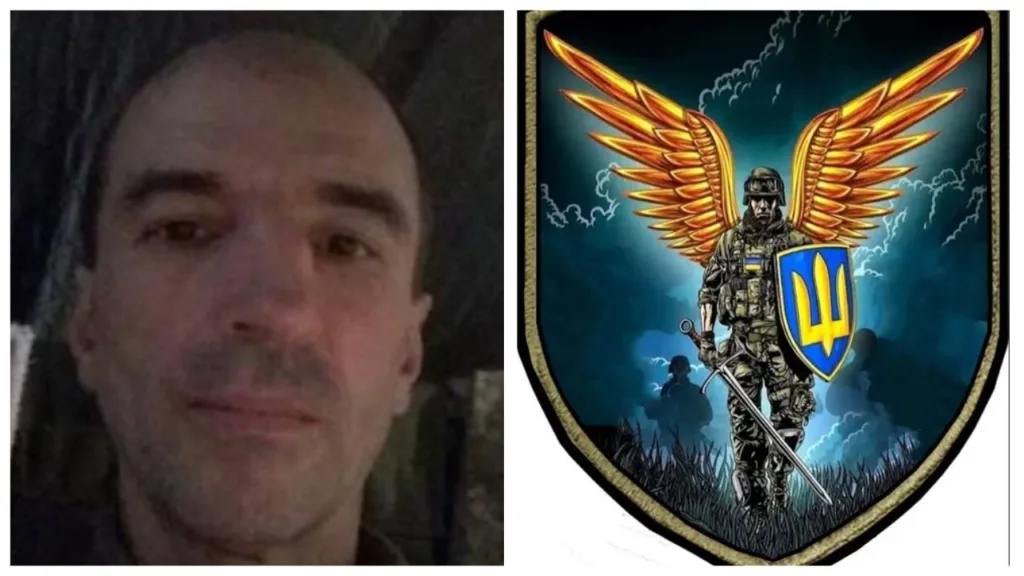 Український військовий та герб із крилами