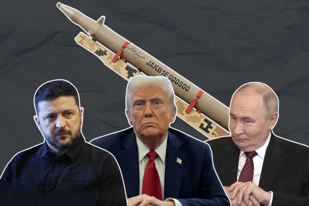 Троє чоловіків перед ракетою на темному тлі