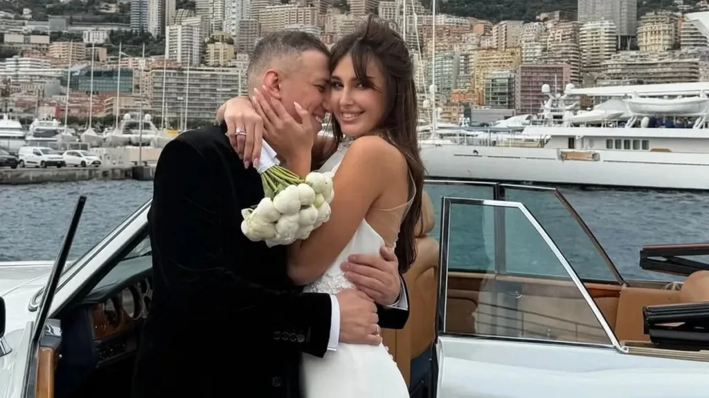 Галкін співав українською, а Рікі Мартін розважав гостей: весілля українки в Каннах за $6 млн наробило галасу в Мережі