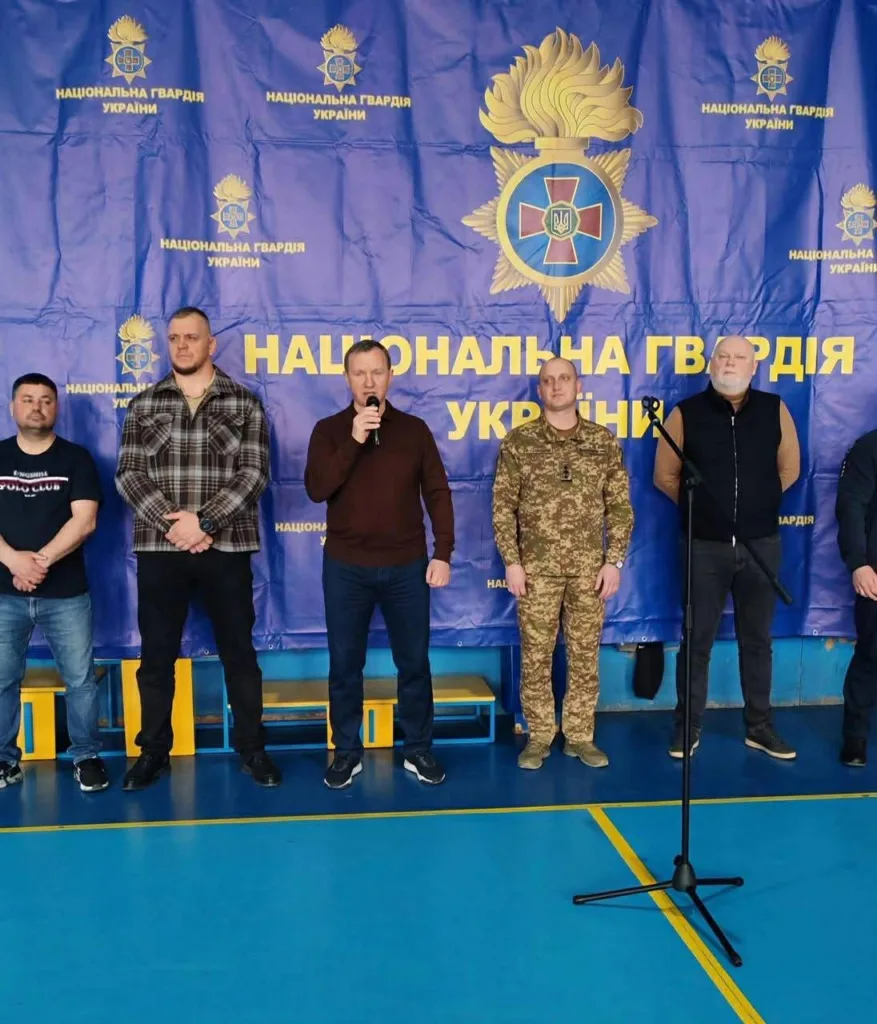 Виступ перед Національною гвардією України у спортивному залі