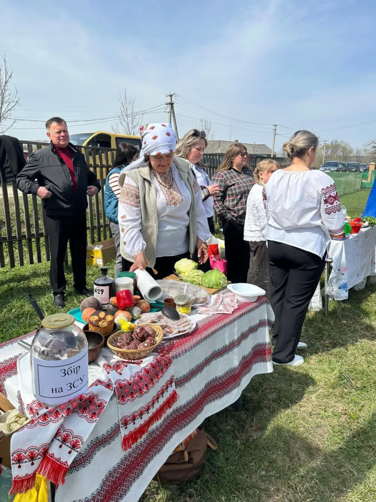 Благодійний ярмарок з українськими стравами на підтримку ЗСУ